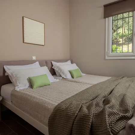 Alavastros Maisonettes * Vasilikí