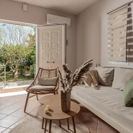 Case de vacanță Alavastros Maisonettes