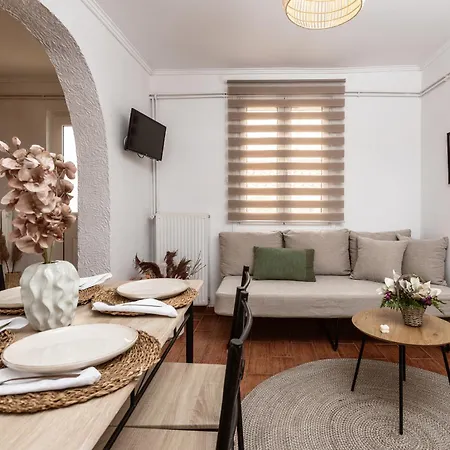 Alavastros Maisonettes Case de vacanță *