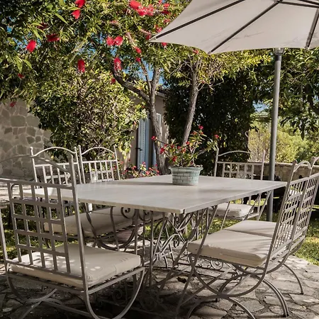 Alavastros Maisonettes Vasilikí