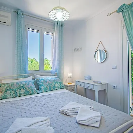 Holiday home Alavastros Maisonettes Near 3 Sandy Beaches *