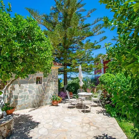 Alavastros Maisonettes Near 3 Sandy Beaches Holiday home
